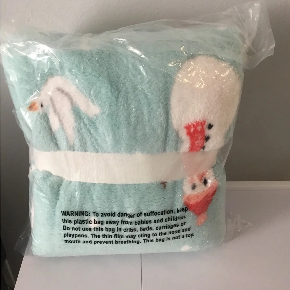 Berkshire Light Blue Snowman Sparkle Throw Blanket